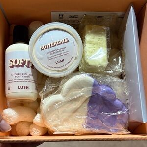 Lush Soft and Butterball Body Care Set limited edition